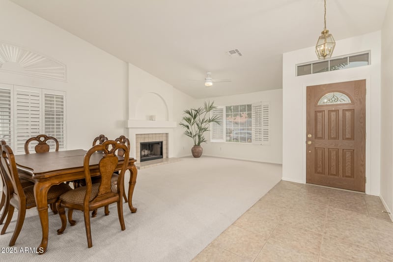 4716 Villa Maria Dr, Phoenix, AZ 85032