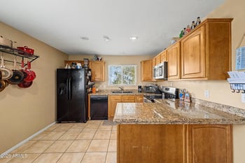 4716 Annette Cir, Glendale, AZ 85308