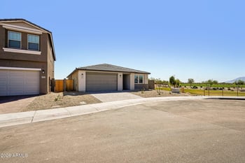 4717 95th Dr, Tolleson, AZ 85353