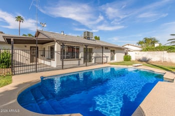 4717 E Willow Ave, Phoenix, AZ 85032