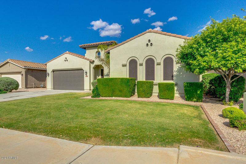 4717 N Aldea Rd E, Litchfield Park, AZ 85340