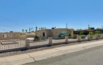 4717 W Nicolet Ave, Glendale, AZ 85301