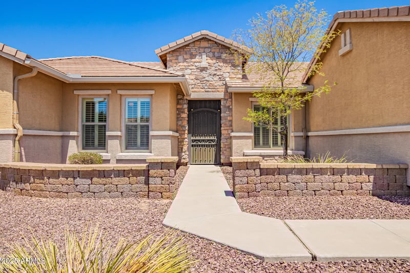 4718 Culpepper Dr, New River, AZ 85087