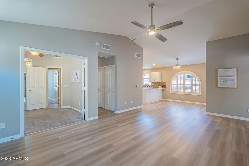 4718 E Jaeger Rd, Phoenix, AZ 85050