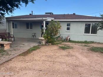 4718 Pierce St, Phoenix, AZ 85008