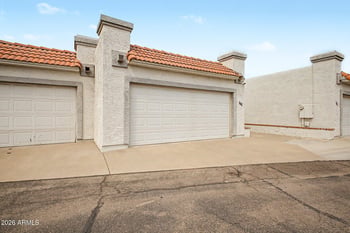 4718 W Sanna St, Glendale, AZ 85302