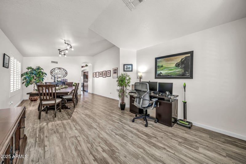 4719 Adobe Dr, Phoenix, AZ 85050