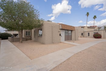 4719 Belleview St, Phoenix, AZ 85008