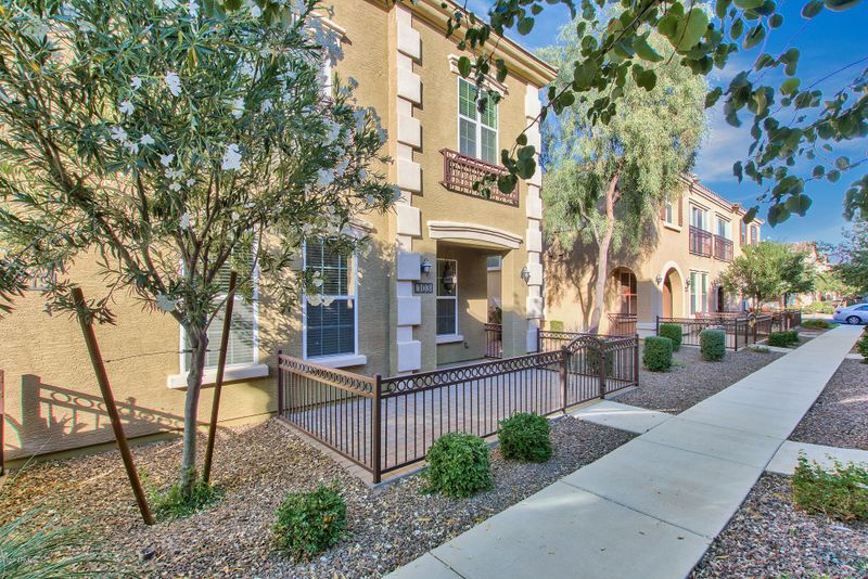 4719 E Thunderheart Trl #103, Gilbert, AZ 85297