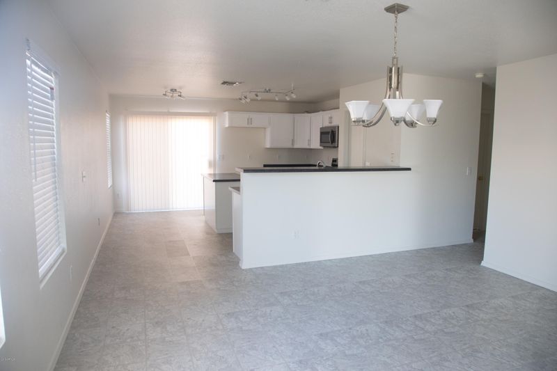 4719 N 92nd Ave, Phoenix, AZ 85037