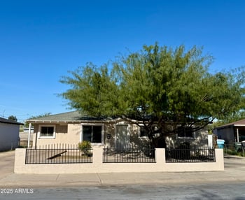4720 Monterosa St, Phoenix, AZ 85031