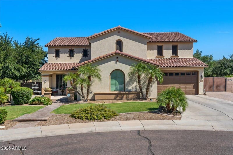 4720 Platinum Ct, Chandler, AZ 85248