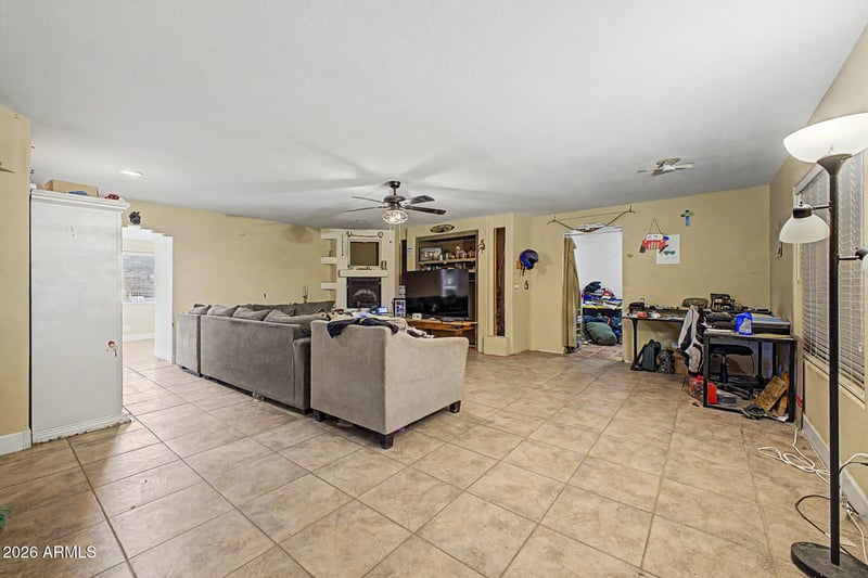 47205 N New River Rd, New River, AZ 85087