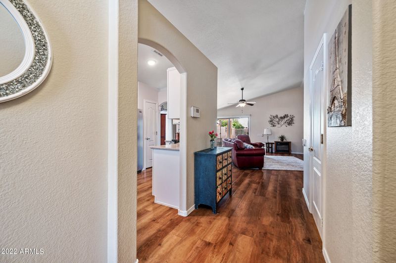 4721 E Ashurst Dr, Phoenix, AZ 85048