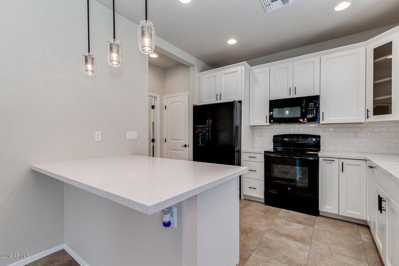 4721 E Portola Valley Dr #102, Gilbert, AZ 85297