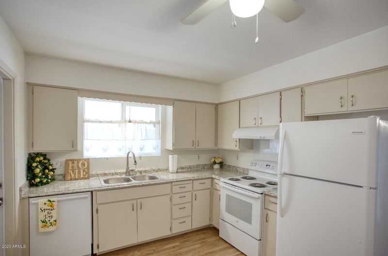 4721 E St Anne Ave, Phoenix, AZ 85042