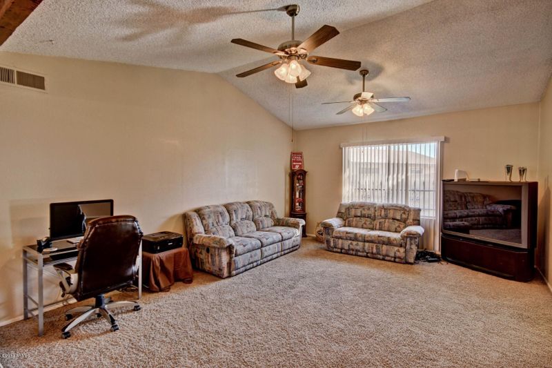 4721 W Montebello Ave, Glendale, AZ 85301