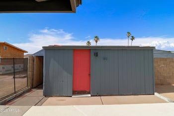 4722 Chambers St, Phoenix, AZ 85040