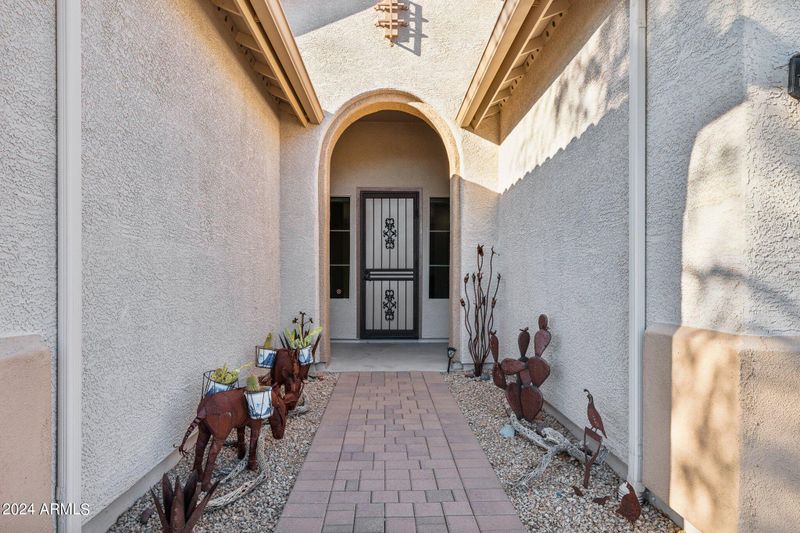 4722 W Silva Dr, Phoenix, AZ 85087