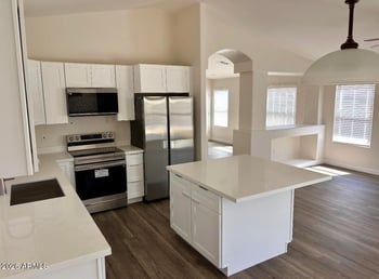 4723 E Mountain Sage Dr, Phoenix, AZ 85044