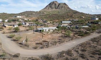 47237 N Meander Rd, New River, AZ 85087