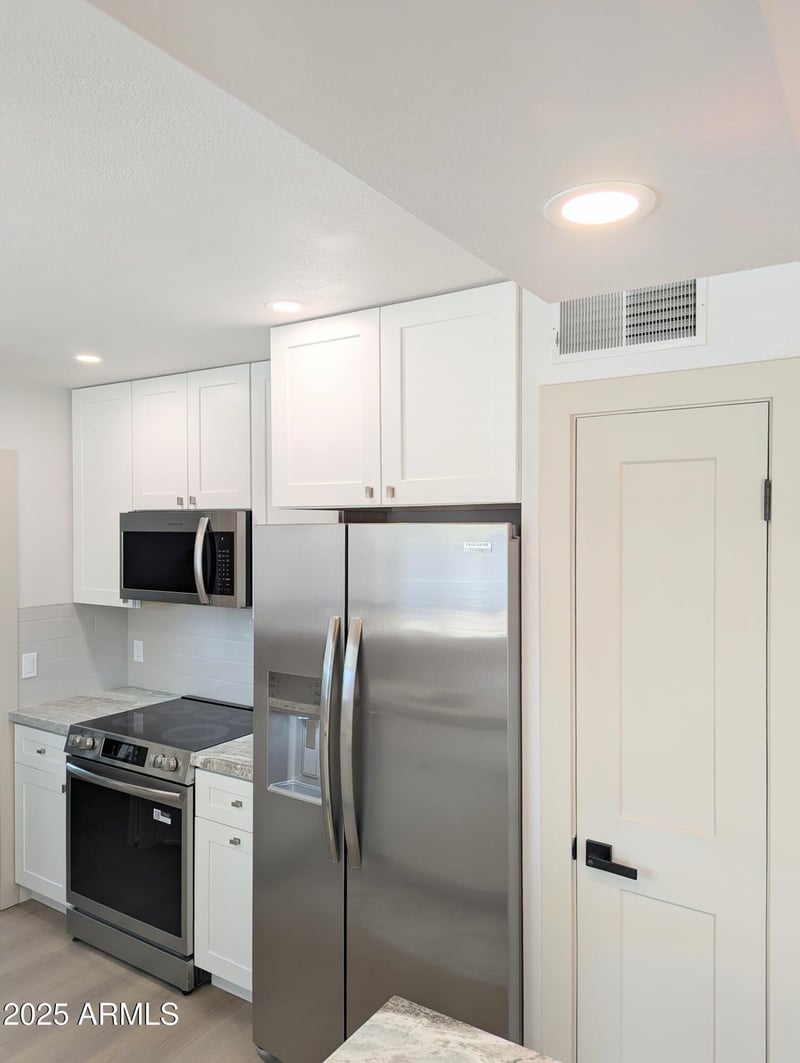 4725 Kristal Way, Glendale, AZ 85308