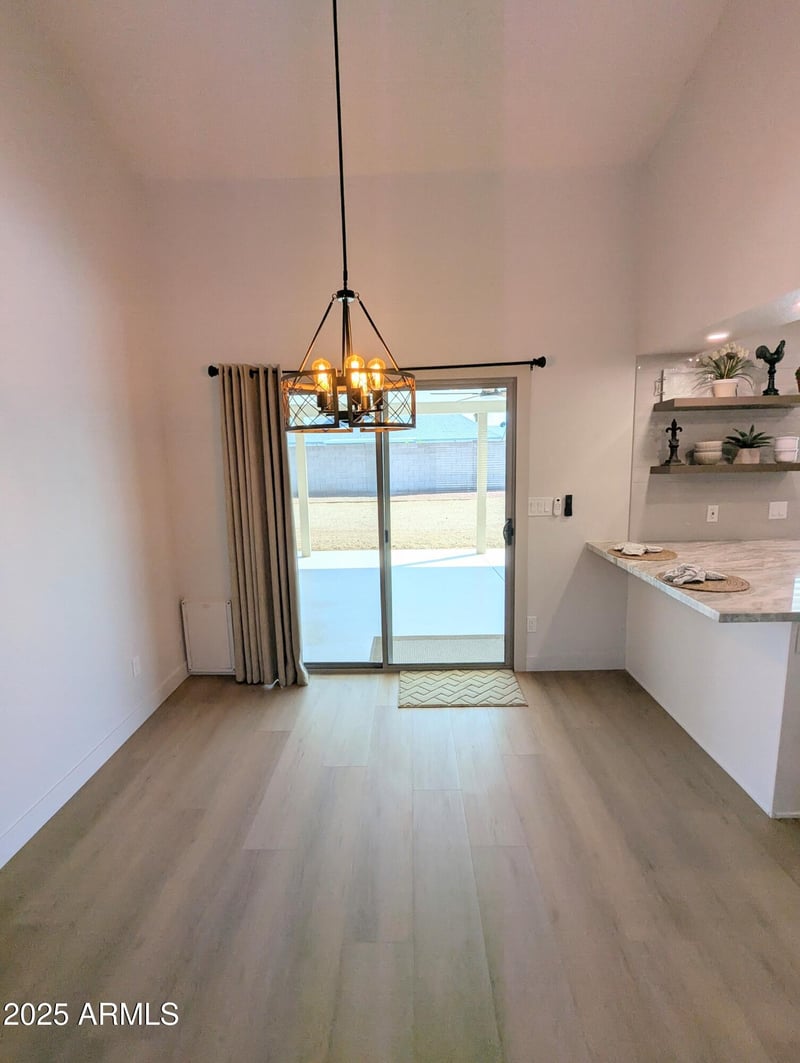 4725 Kristal Way, Glendale, AZ 85308