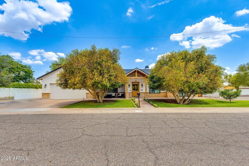 4725 N 33rd St, Phoenix, AZ 85018