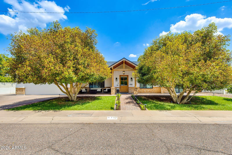 4725 N 33rd St, Phoenix, AZ 85018
