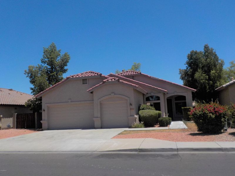 4725 N 93rd Dr, Phoenix, AZ 85037