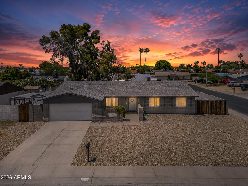 4726 W Columbine Dr, Glendale, AZ 85304