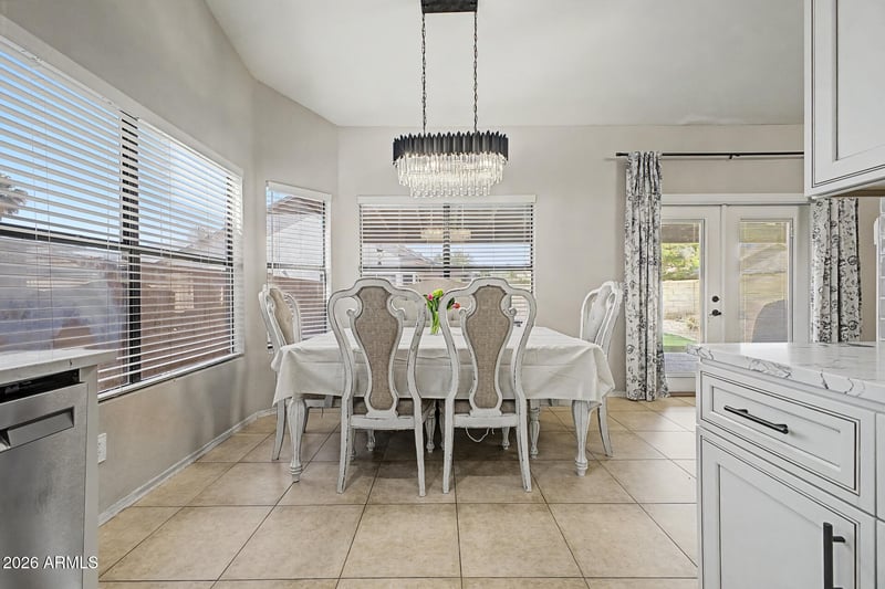 4726 Oraibi Dr, Glendale, AZ 85308