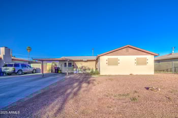 4727 50th Dr, Phoenix, AZ 85031