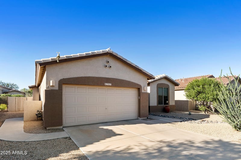 4727 Azalea Dr, Gilbert, AZ 85298
