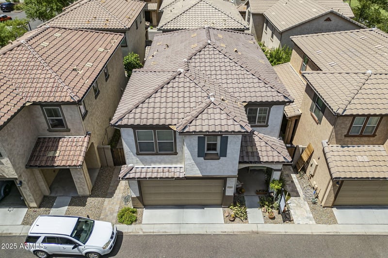 4727 Betty Elyse Ln, Phoenix, AZ 85032