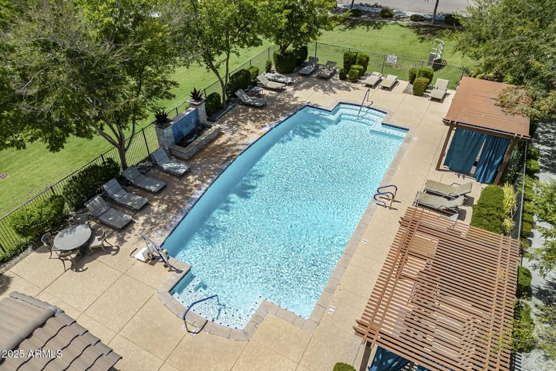 4727 Betty Elyse Ln, Phoenix, AZ 85032