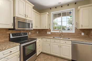 4727 E Red Oak Ln #102, Gilbert, AZ 85297