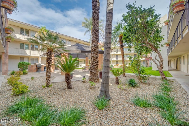 4727 Lafayette Blvd #322, Phoenix, AZ 85018