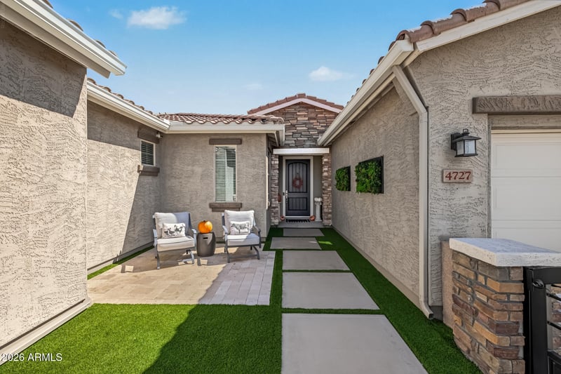 4727 N Aldea Rd E, Litchfield Park, AZ 85340