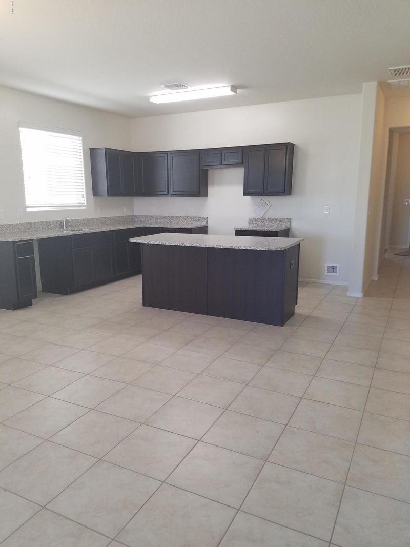 4728 E Fire Opal Ln, San Tan Valley, AZ 85143