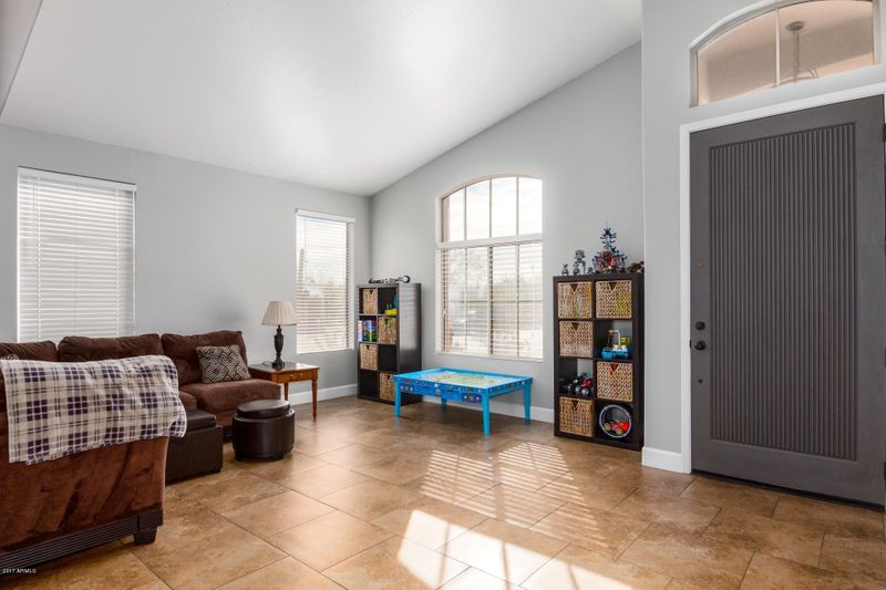 4728 E Robin Ln, Phoenix, AZ 85050