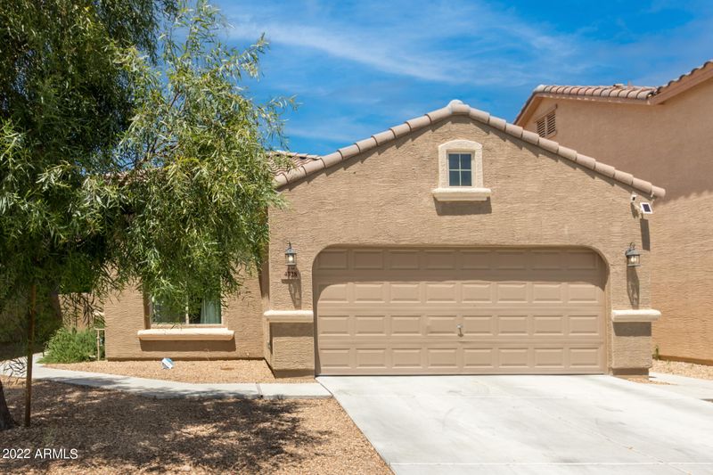 4728 W Winchcomb Dr, Glendale, AZ 85306