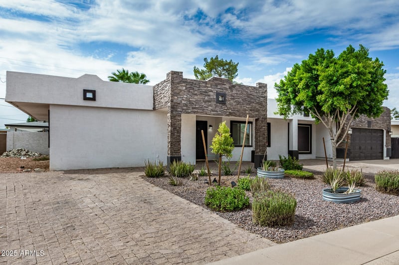 4729 58th Dr, Phoenix, AZ 85031