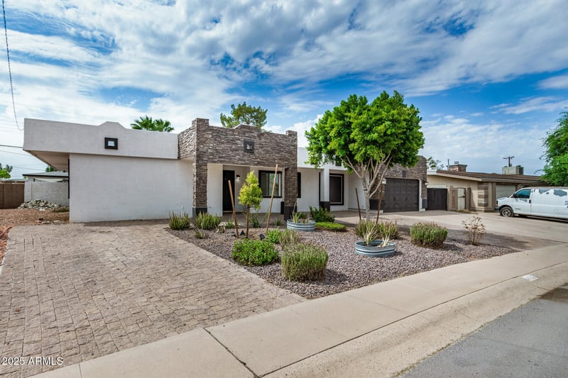 4729 58th Dr, Phoenix, AZ 85031