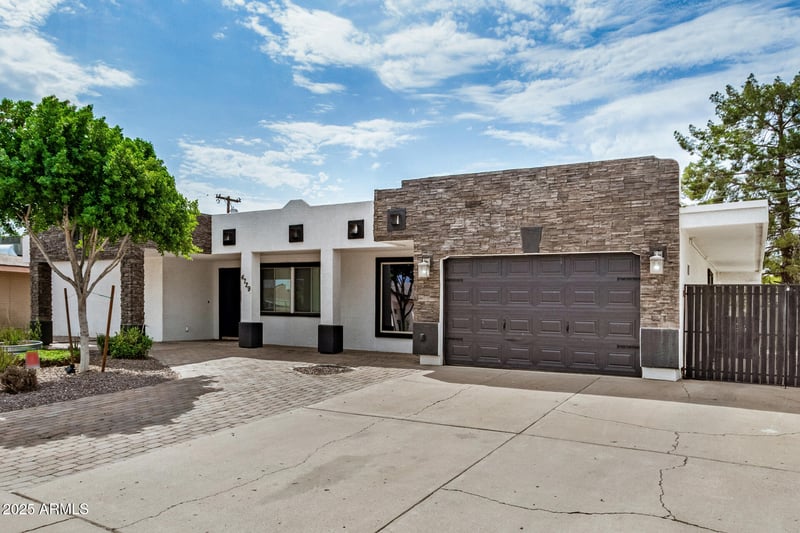 4729 58th Dr, Phoenix, AZ 85031