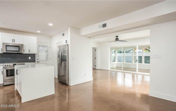 4729 N 24th St, Phoenix, AZ 85016