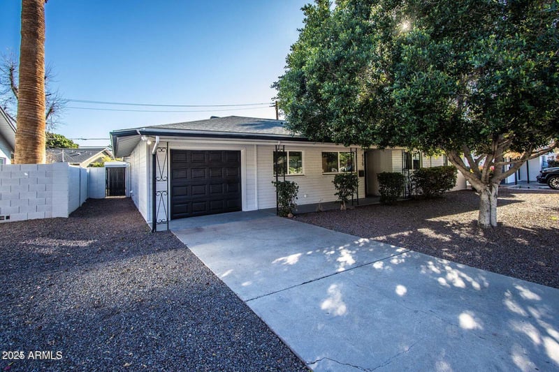4729 N 24th St, Phoenix, AZ 85016