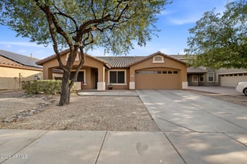 4729 W Caldwell St, Laveen, AZ 85339