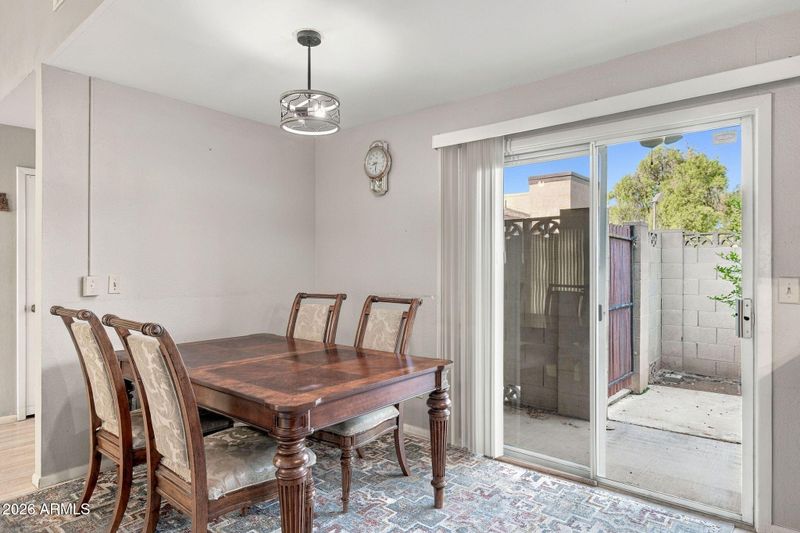 4729 W Continental Dr, Glendale, AZ 85308