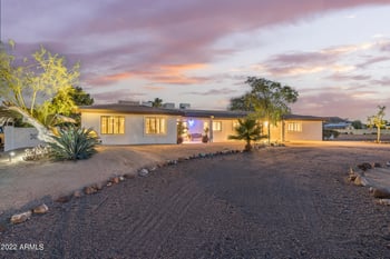 4729 W Soft Wind Dr, Glendale, AZ 85310